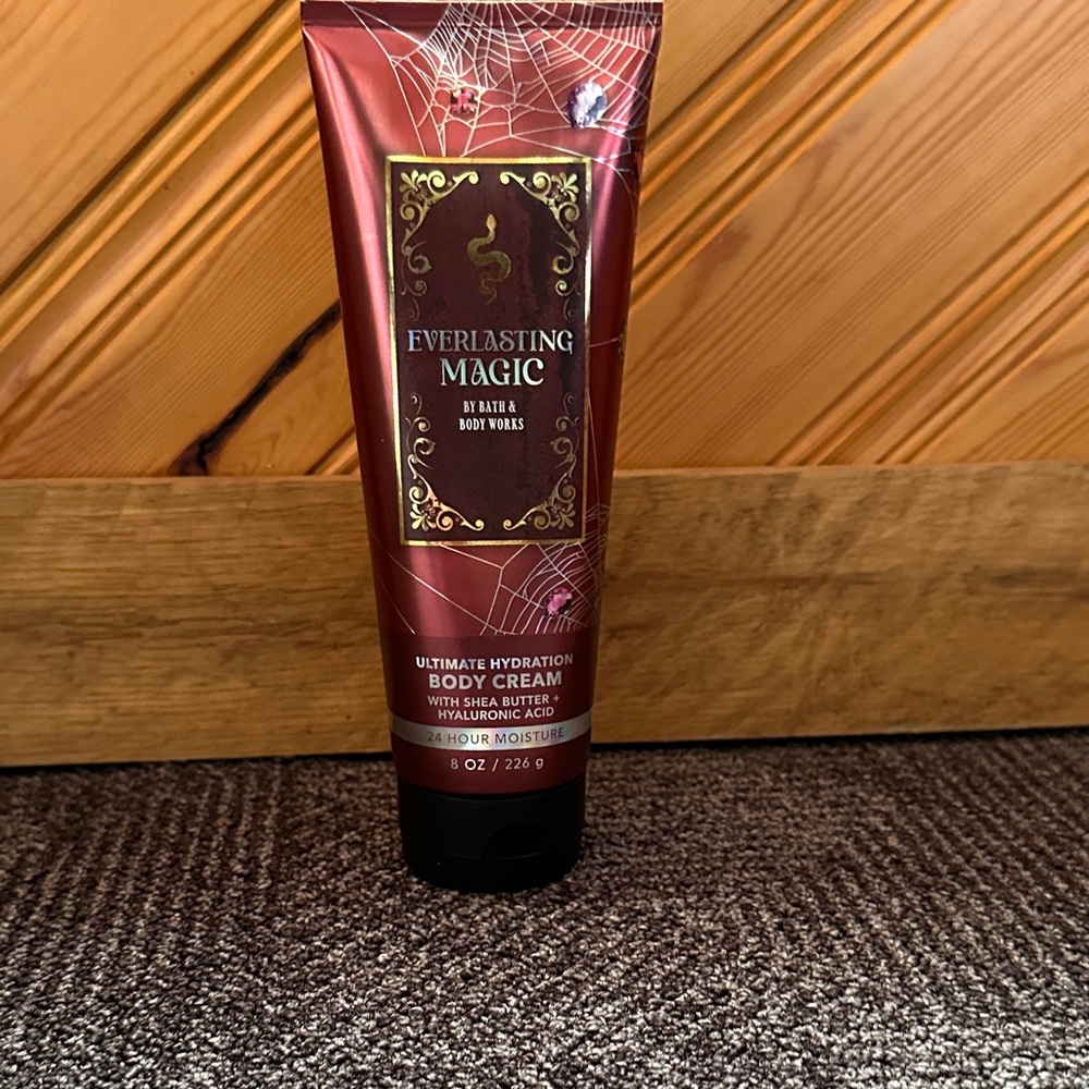 Bath & Body Works Everlasting Magic Body Cream